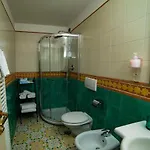 Bed and Breakfast Da Salvatore Ραβέλλο