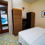 Da Salvatore Bed and Breakfast Ραβέλλο