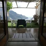 Da Salvatore Bed and Breakfast Ραβέλλο